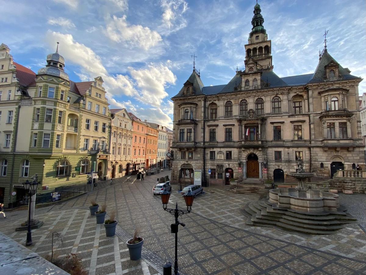 Apartament Przy Ratuszu Kłodzko Exterior foto