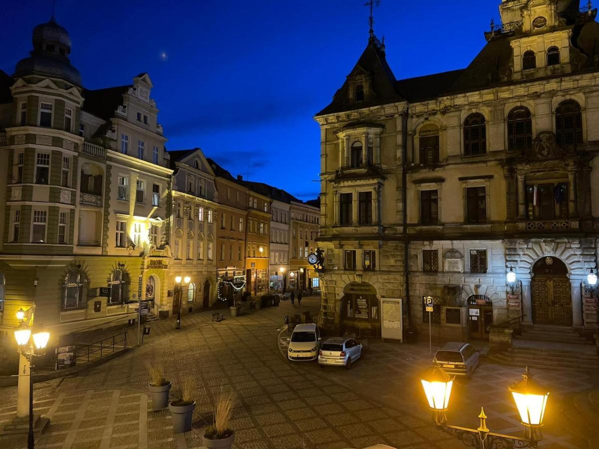 Apartament Przy Ratuszu Kłodzko Exterior foto