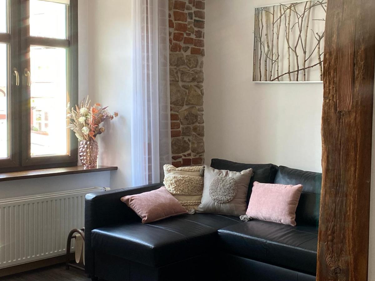 Apartament Przy Ratuszu Kłodzko Exterior foto